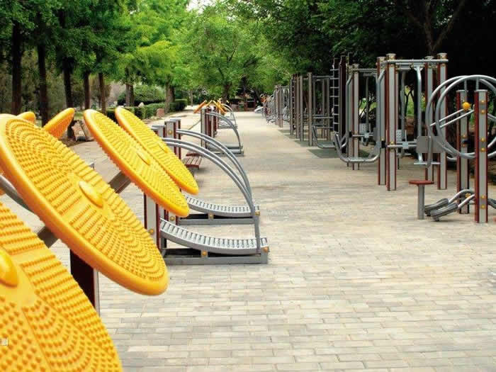 公园户外健身路径安装